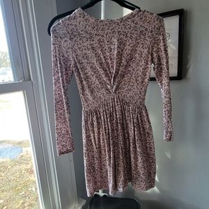 Art class dress with knotted waist
